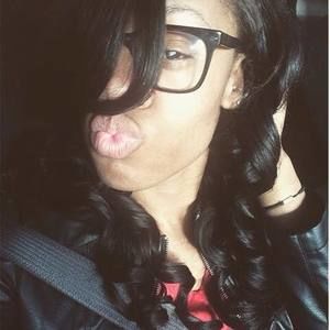 Meet your Posher, Aja