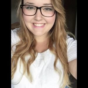 Meet your Posher, Holly