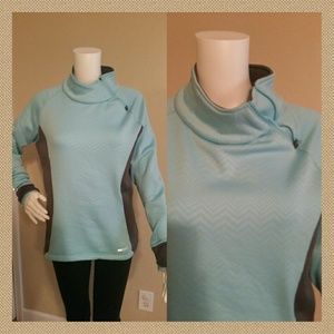 💥sold✔Avalanche crystal blue pull over
