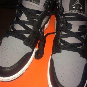 Additional photos jordan 1 phat (4y) 4y = 5.5woman