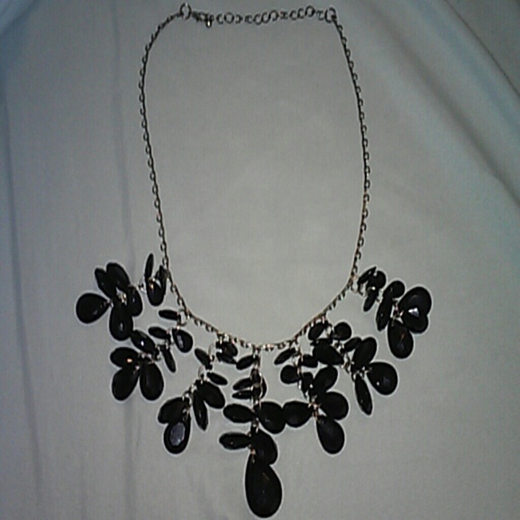Black necklace!