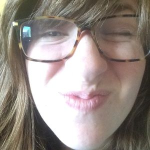 Meet your Posher, Katherine