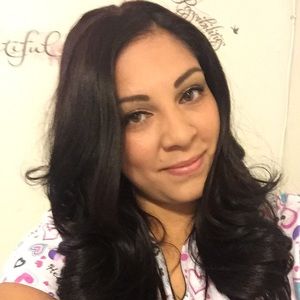 Meet your Posher, Lisa