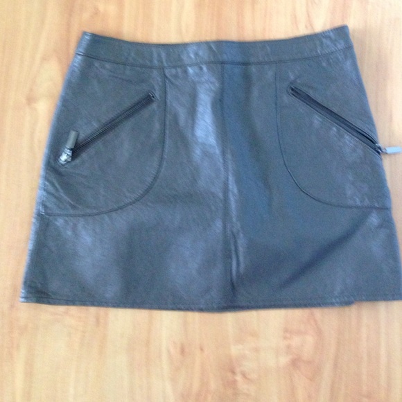 Zara basic brown leather mini skirt