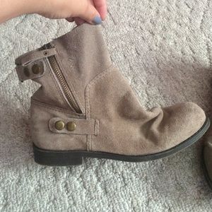 Taupe suede Nine West booties