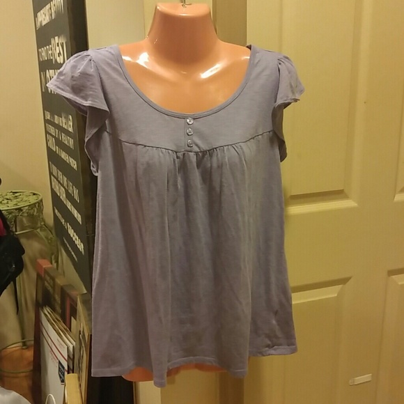 Cute lavender Mossimo shirt