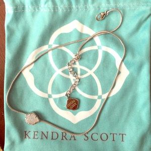 Mara silver pendant necklace in iridescent drusy