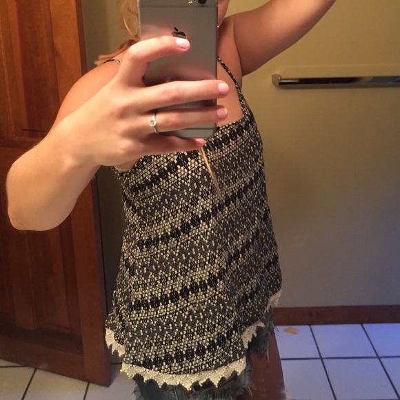 Brand new tank top - Picture 3 of 4