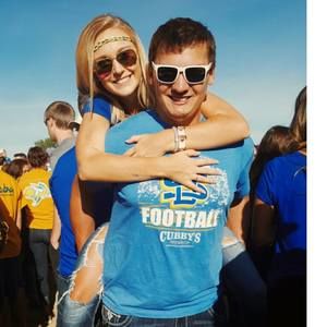 Meet your Posher, Alyxe