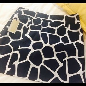 NWT Michael Kors Giraffe print Mini Skirt 💕💕