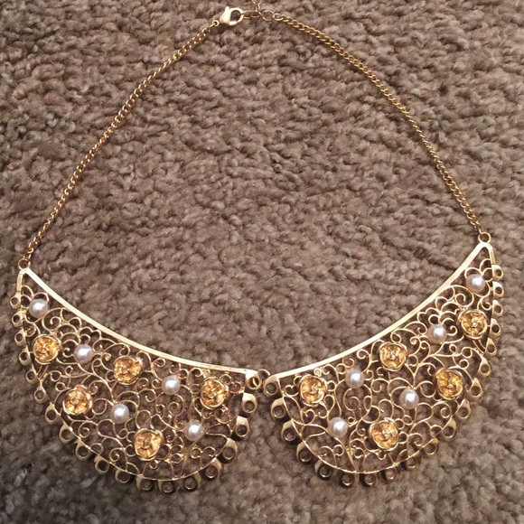 Necklaces - Picture 3 of 4