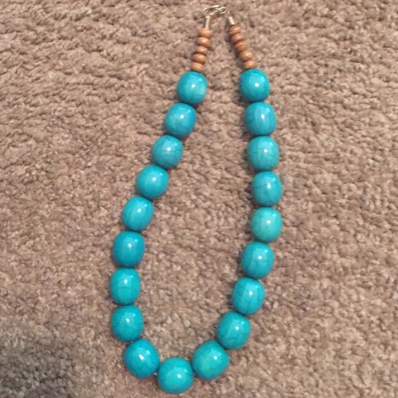 Necklaces - Picture 4 of 4