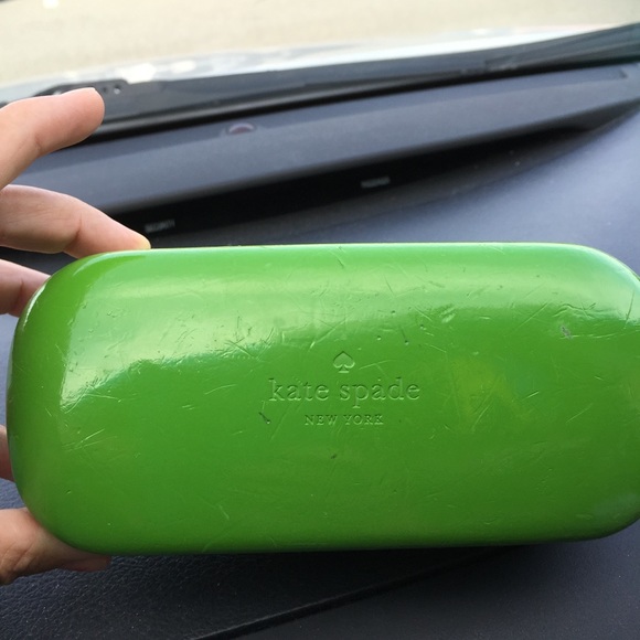 Kate spade sun glasses - Picture 4 of 4