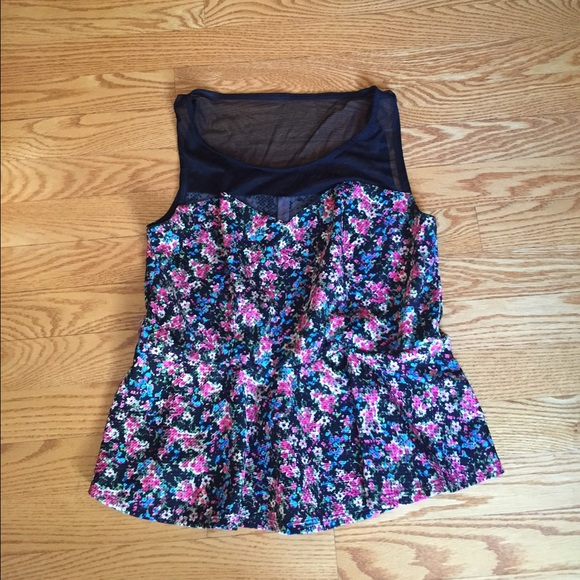 Mesh and flowered top