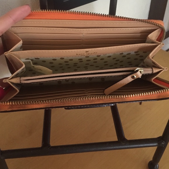 kate spade zip wallet orange - Picture 3 of 4