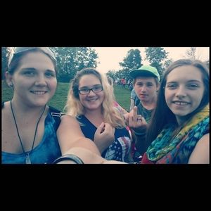 Meet your Posher, Pamela