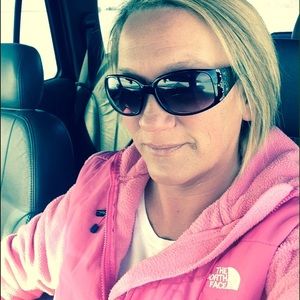 Meet your Posher, Brandi