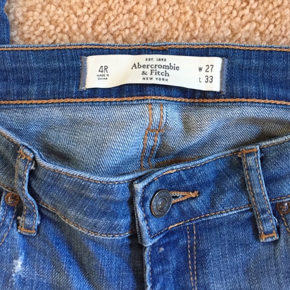 Abercrombie & Fitch Distressed Skinny Jeans - Picture 3 of 4