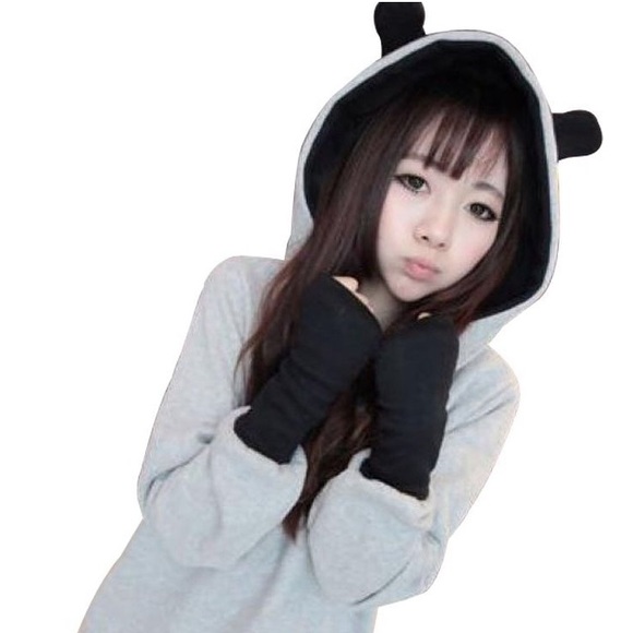 ✨SOLD✨Teddy Bear Earred Hoodie (Japanese Style) - Picture 1 of 4