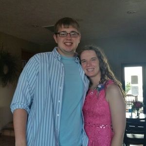 Meet your Posher, Kendra