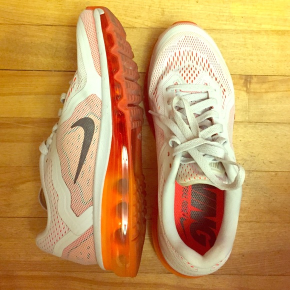 New Women's Nike AirMax 2015