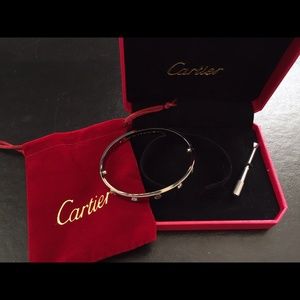 ❤️love bracelet , love bangle❤️