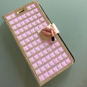 iPhone 6 Plus cover/ BRAND NEW / NEVER USED