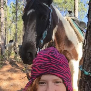 Meet your Posher, Danielle