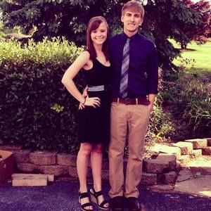 Meet your Posher, Abigail