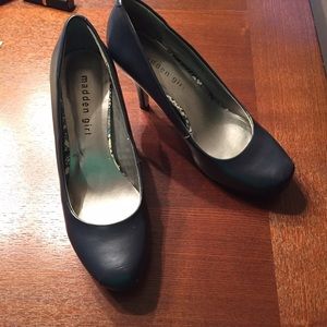 Navy Blue Madden Girl Pumps