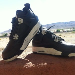 Jordan Retro 4s