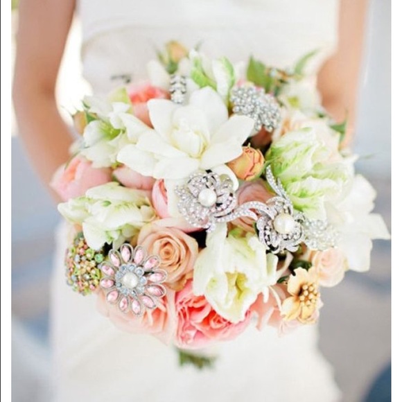 Make an offer :) 🌸💐