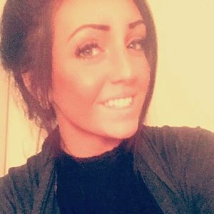 Meet your Posher, Briana