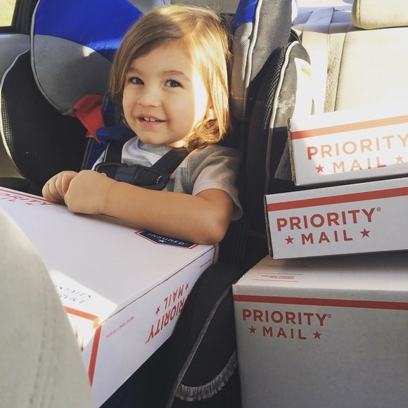 Meet your Posher, Kristi - Picture 6 of 7