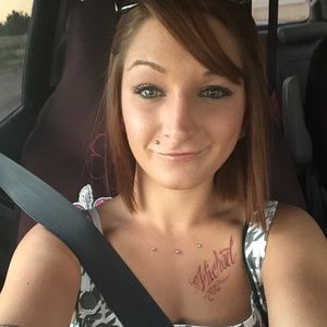 Meet your Posher, Heather