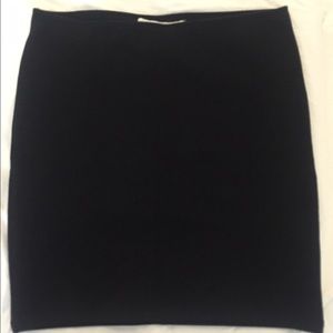 Abercrombie & Fitch black skirt.