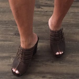 Sbicca dark leather wedges