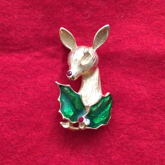 Pin - Picture 1 of 1