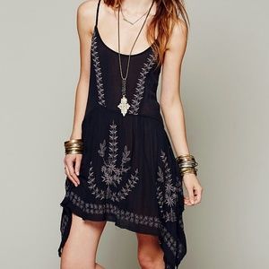 SELLING: Meadows of Medallion Free People Slip