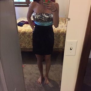 💎 Sequined Top Short Party Dress 💎