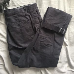 Men's fitted chino