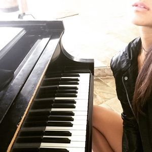 Meet your Posher, Sierra