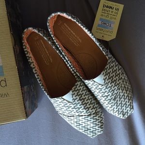 Jonathan Adler for Toms - grey Chevron classics