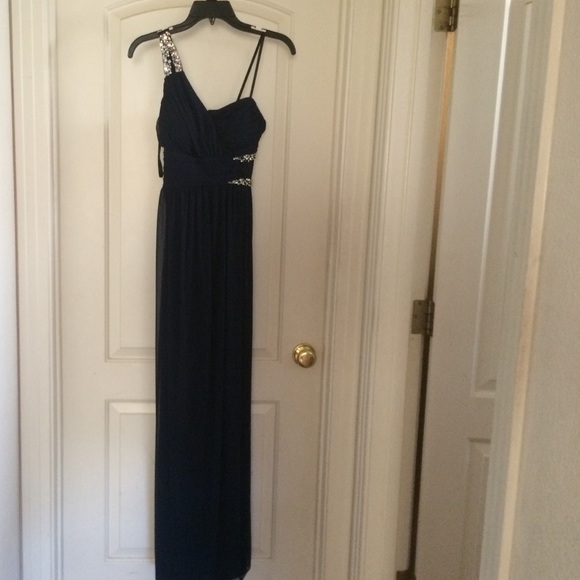 Brand new dress! Never worn.