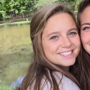 Meet your Posher, Maddie