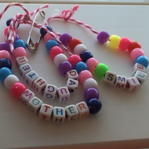 Bundle smile & mother-daughter bracelets