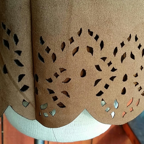 NWT Suede Lookalike Shorts - Picture 3 of 4