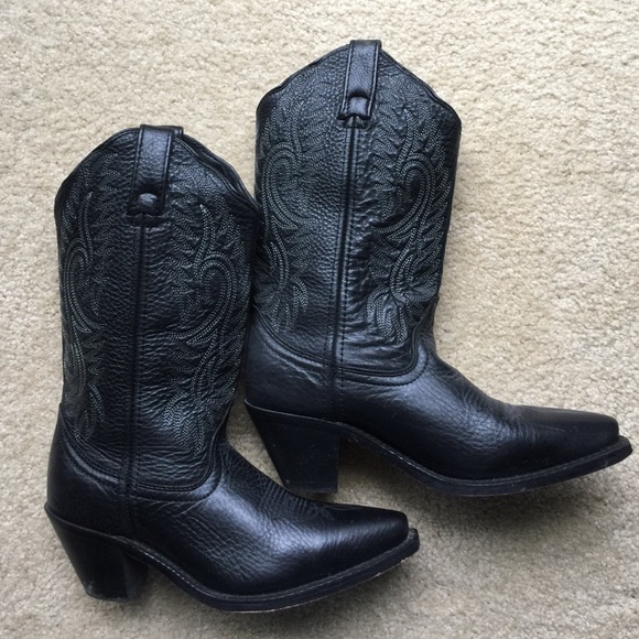 Black leather cowboy boots