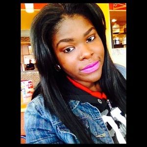 Meet your Posher, Lashay