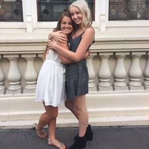 Meet your Posher, Paige